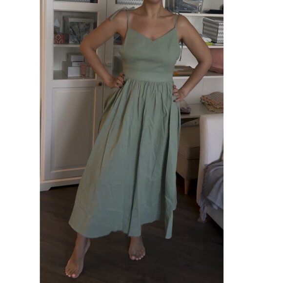 Dresses & Skirts - Sage Green Tie-Strap Midi Dress